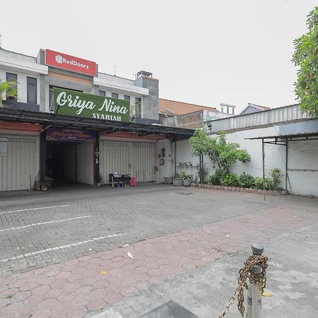סוראבאיה Reddoorz At Pondok Candra מראה חיצוני תמונה