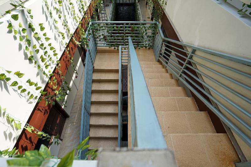 סוראבאיה Reddoorz At Pondok Candra מראה חיצוני תמונה